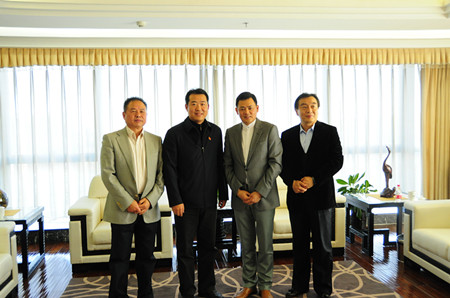 1353722359.jpg 1353722359.jpg